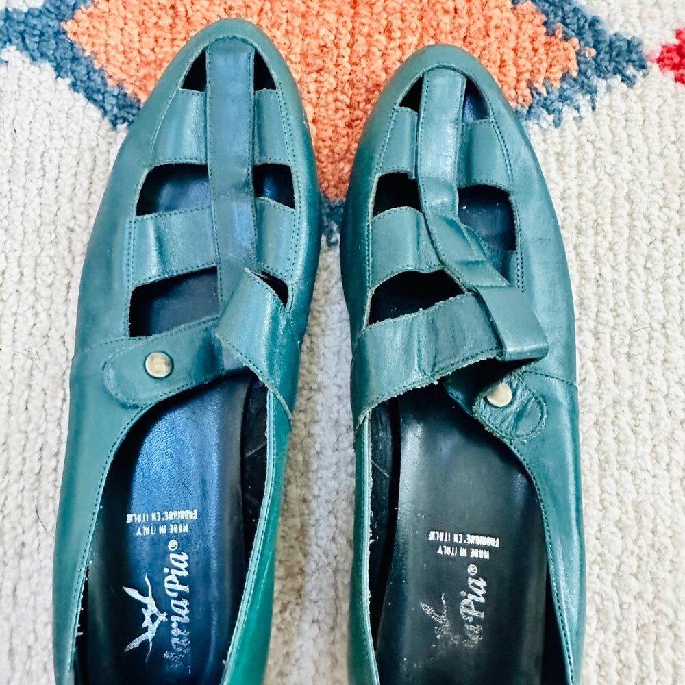 Vintage 1970s Italian Leather Emerald Green Mary Jane Flats Snap Closure Size 7 - Picture 2 of 5